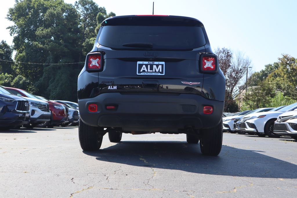 Used 2023 Jeep Renegade Trailhawk image 6
