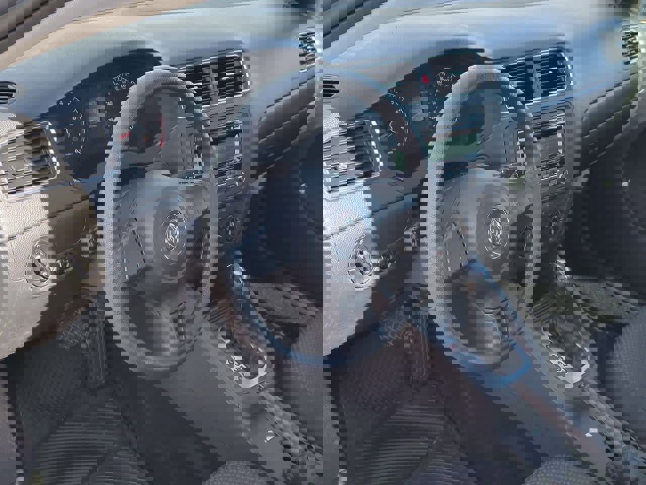 Used 2014 Volkswagen Jetta S image 2