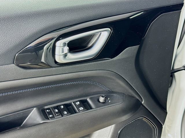 New 2026 Jeep Compass Limited image 18