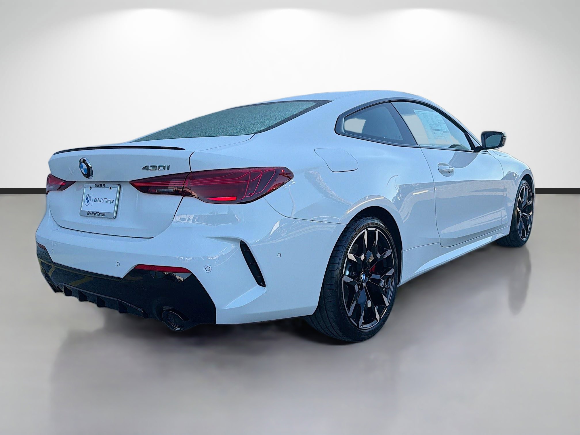 New 2026 BMW 430i Coupe w/ M Sport Package image 3