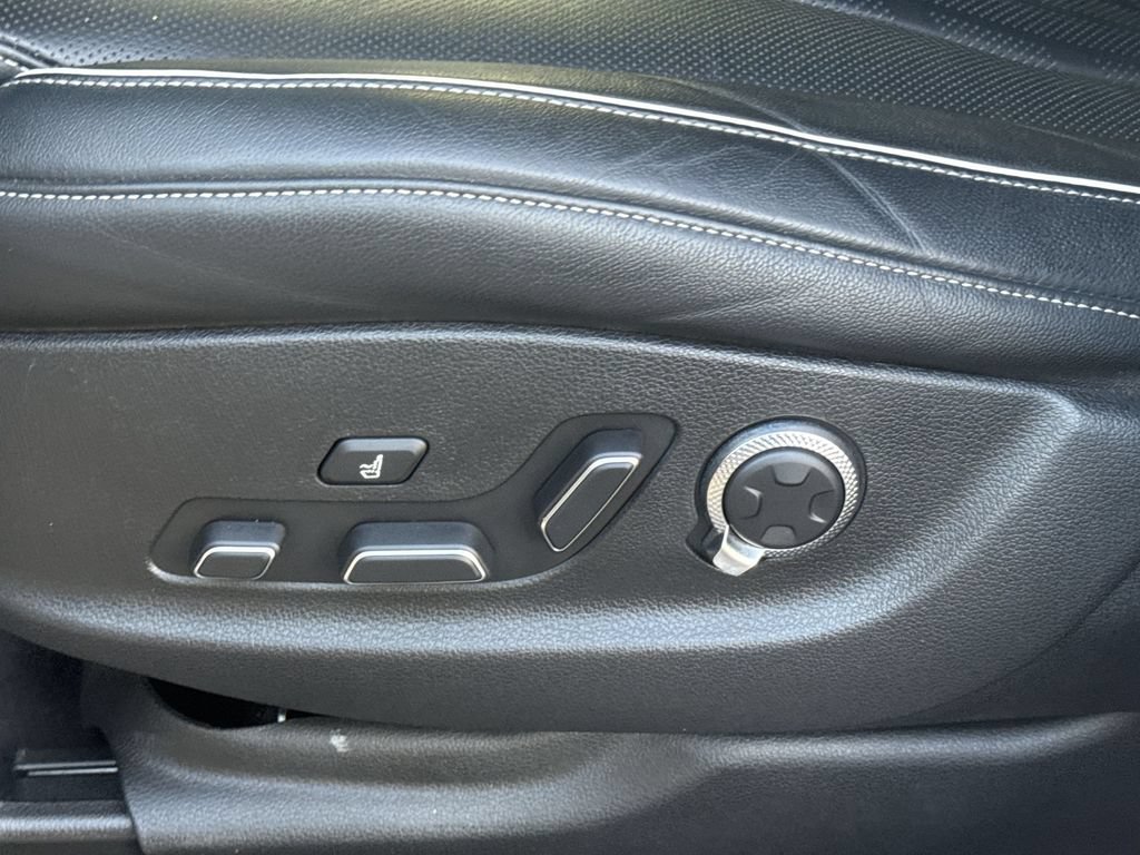 Used 2023 Genesis GV80 3.5T Advanced + AWD/4WD image 14