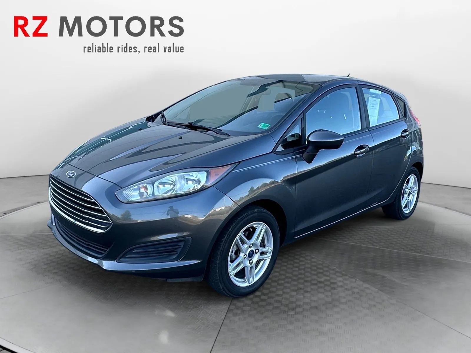 Used 2019 Ford Fiesta SE image 1