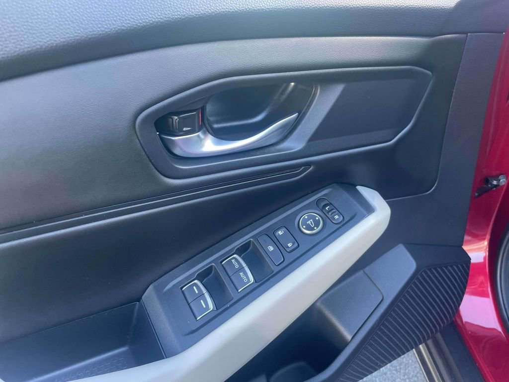 Certified 2024 Honda Accord EX image 15