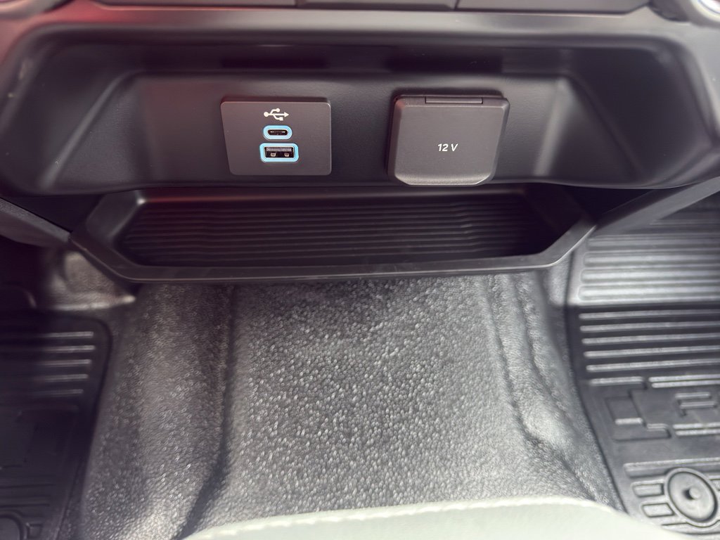 New 2026 Ford F250 XL w/ XL Chrome Package image 26