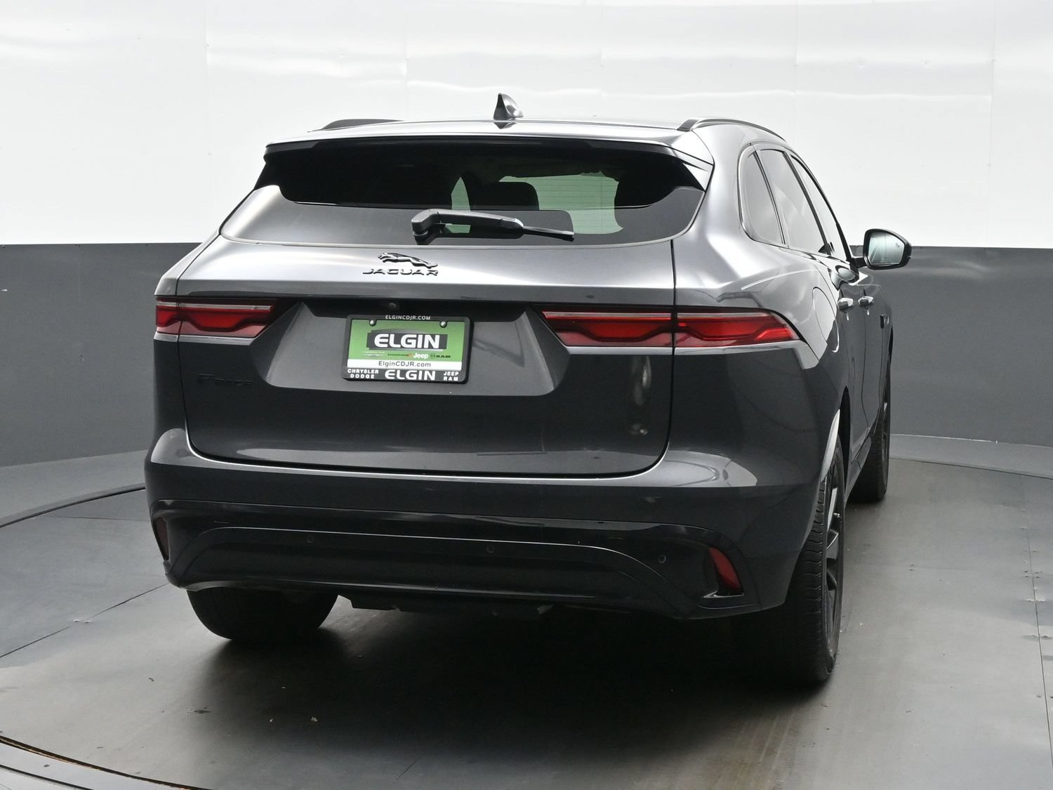 Used 2022 Jaguar F-PACE S AWD/4WD image 7