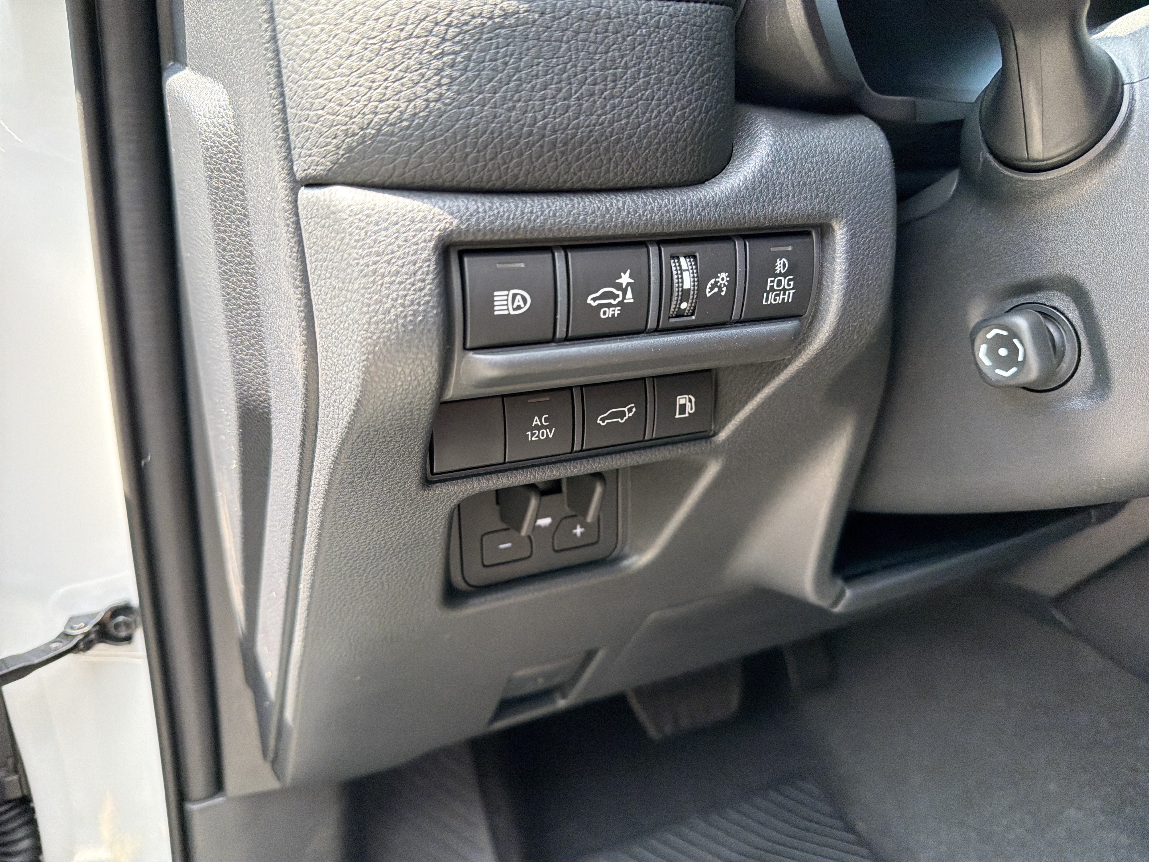 New 2027 Toyota Land Cruiser AWD/4WD image 10