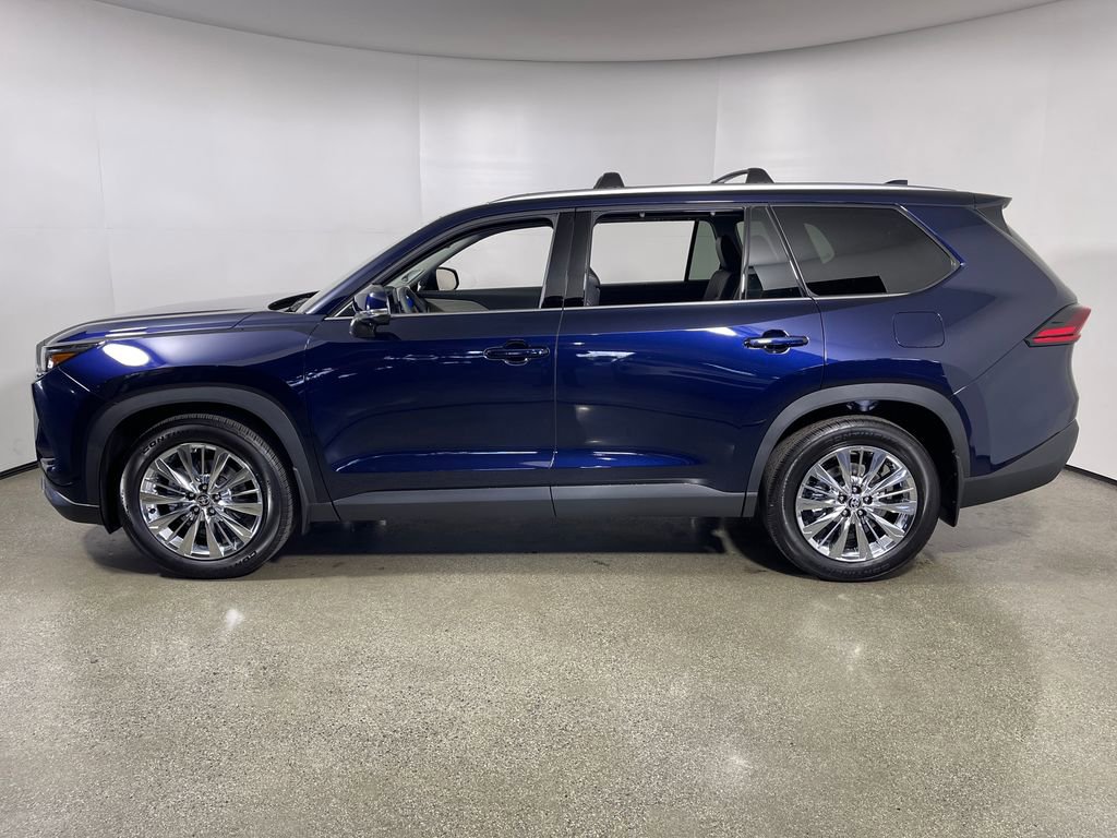 New 2026 Toyota Grand Highlander Platinum image 6