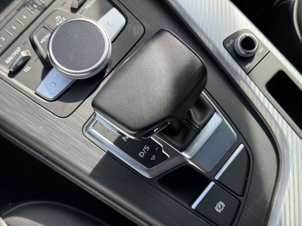 Used 2018 Audi A5 2.0T Premium image 30