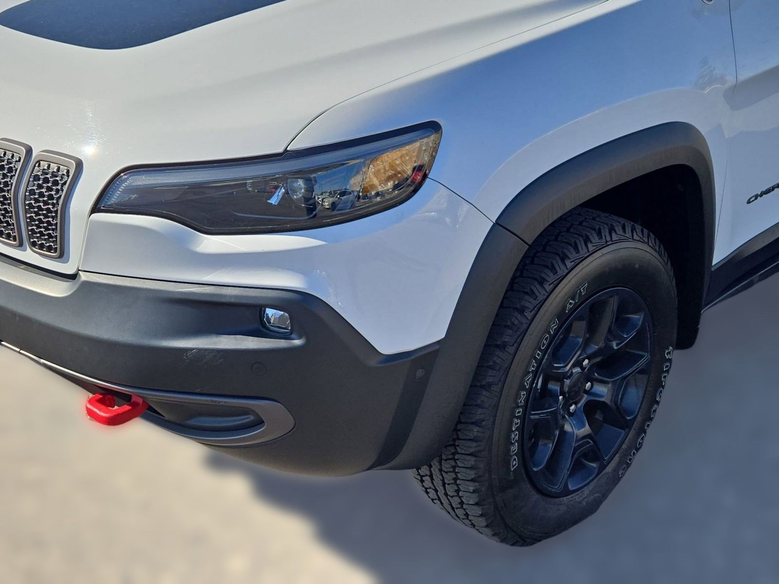 Used 2021 Jeep Cherokee Trailhawk w/ Technology Group image 11