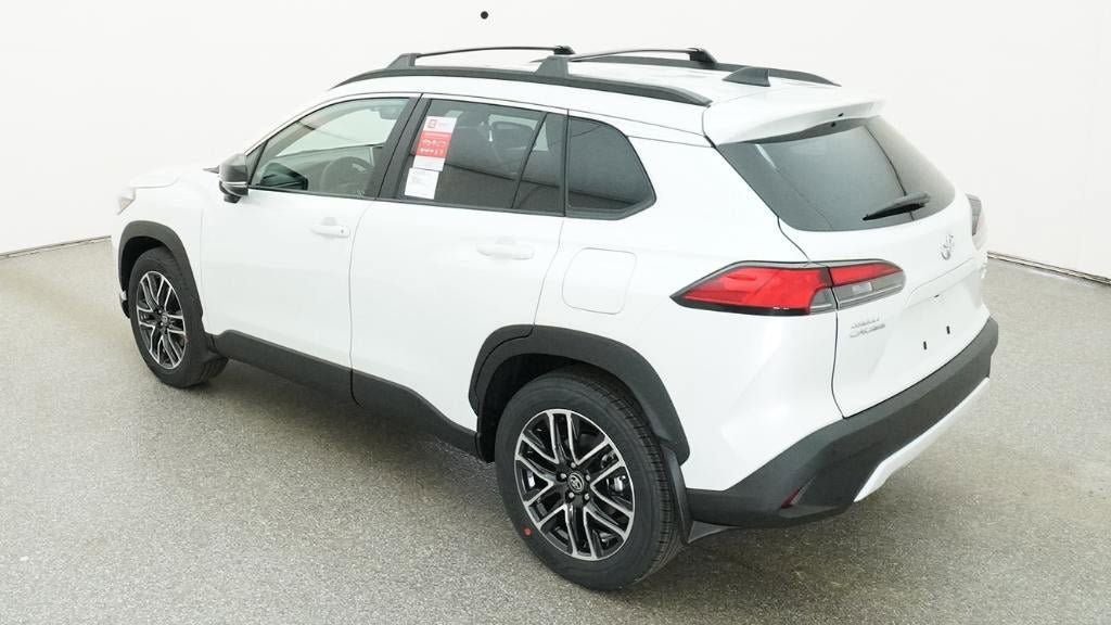 New 2026 Toyota Corolla Cross XLE image 5