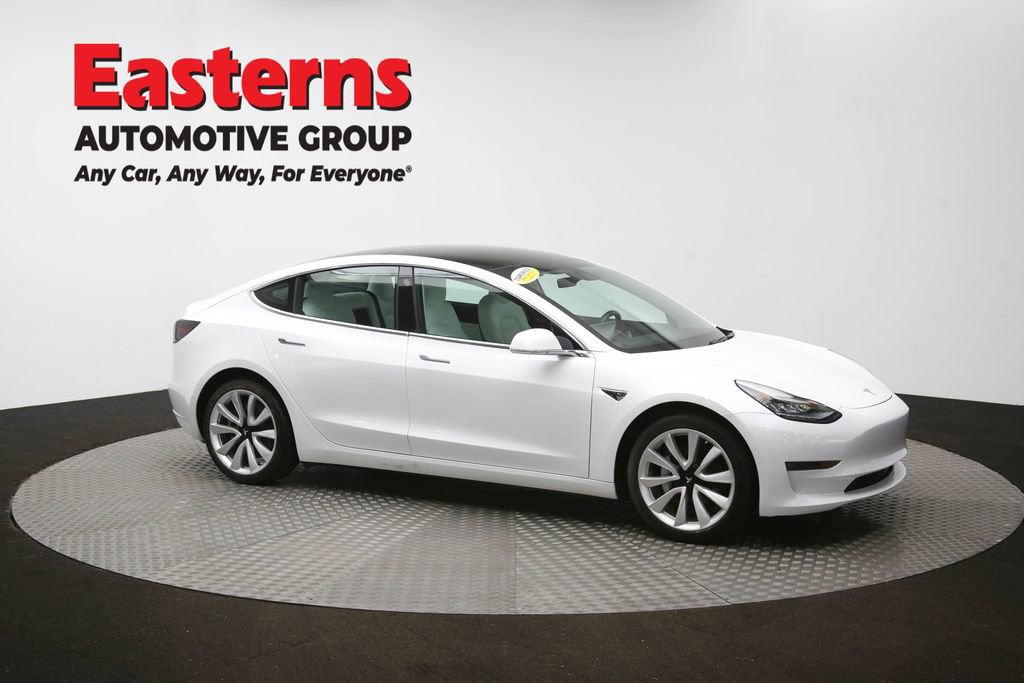 Used 2019 Tesla Model 3 Standard Range RWD image 44