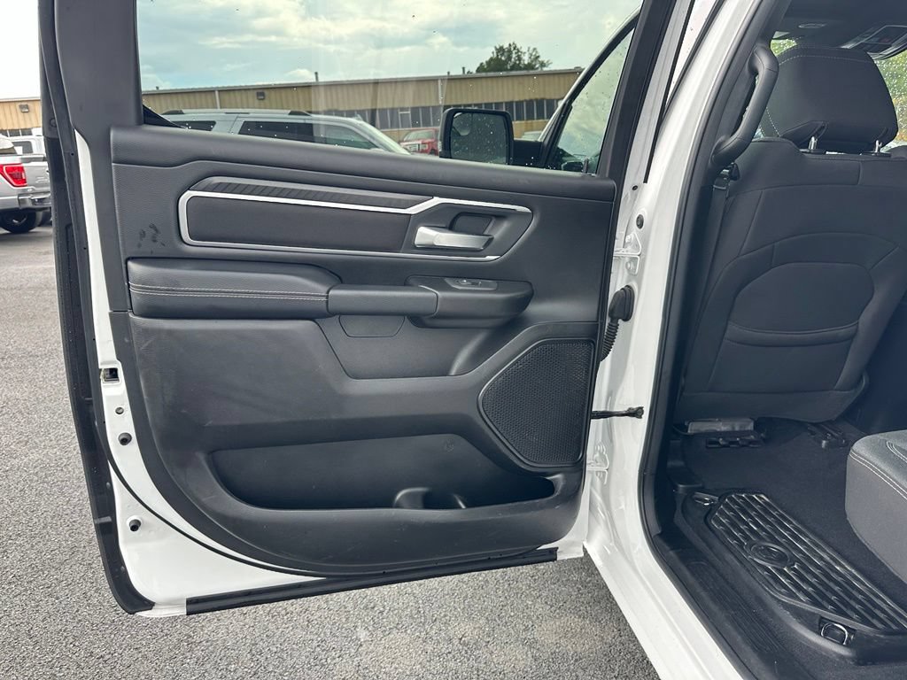 Used 2025 RAM 1500 Big Horn AWD/4WD image 23