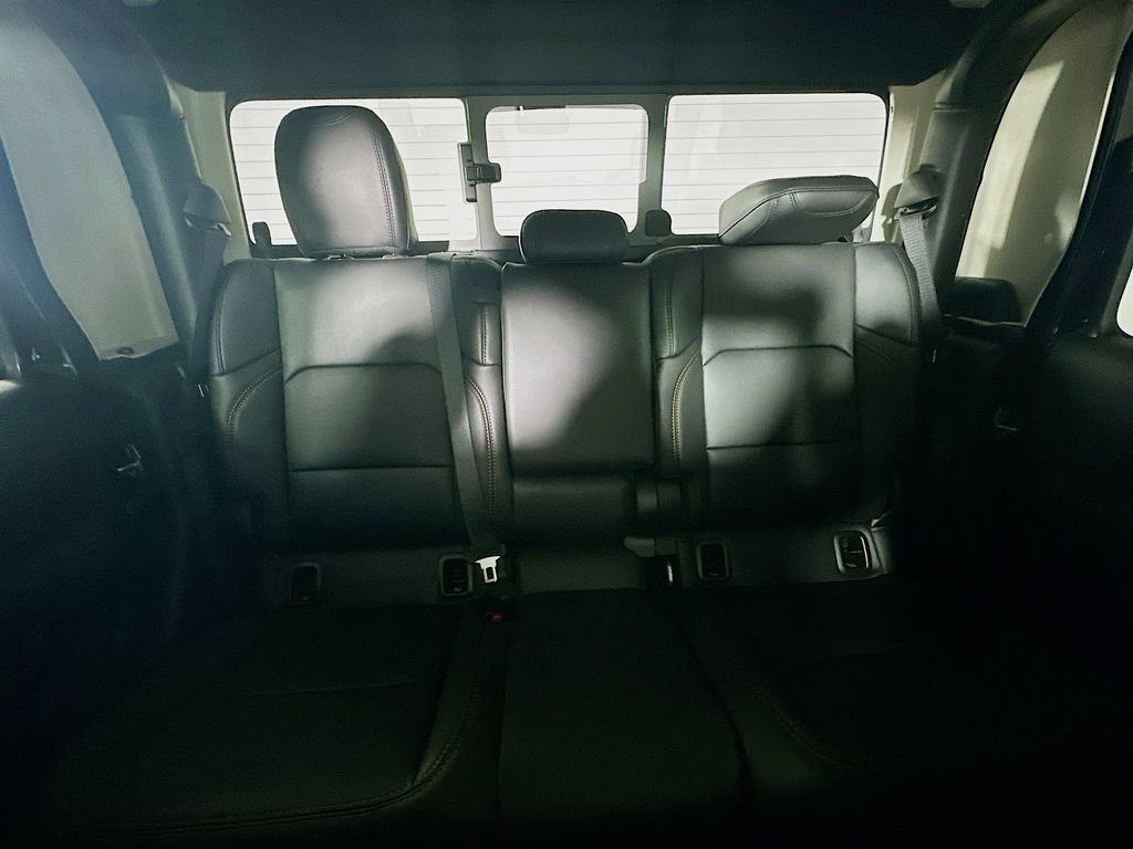 New 2025 Jeep Gladiator Sport image 10