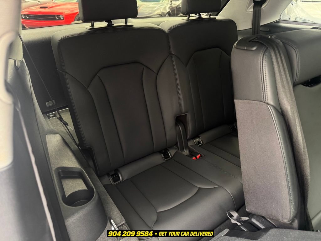 Used 2022 Audi Q7 3.0T Premium Plus AWD/4WD image 38