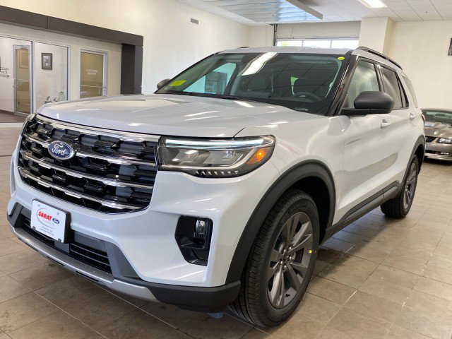 New 2026 Ford Explorer Active w/ Active Comfort Package AWD/4WD image 4