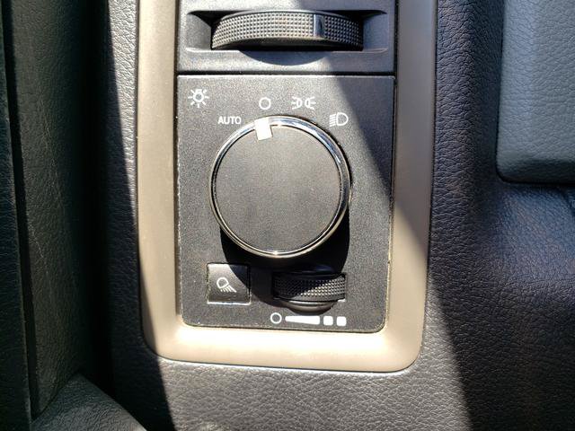 Used 2011 RAM 1500 ST w/ ST Popular Equipment Group AWD/4WD image 23