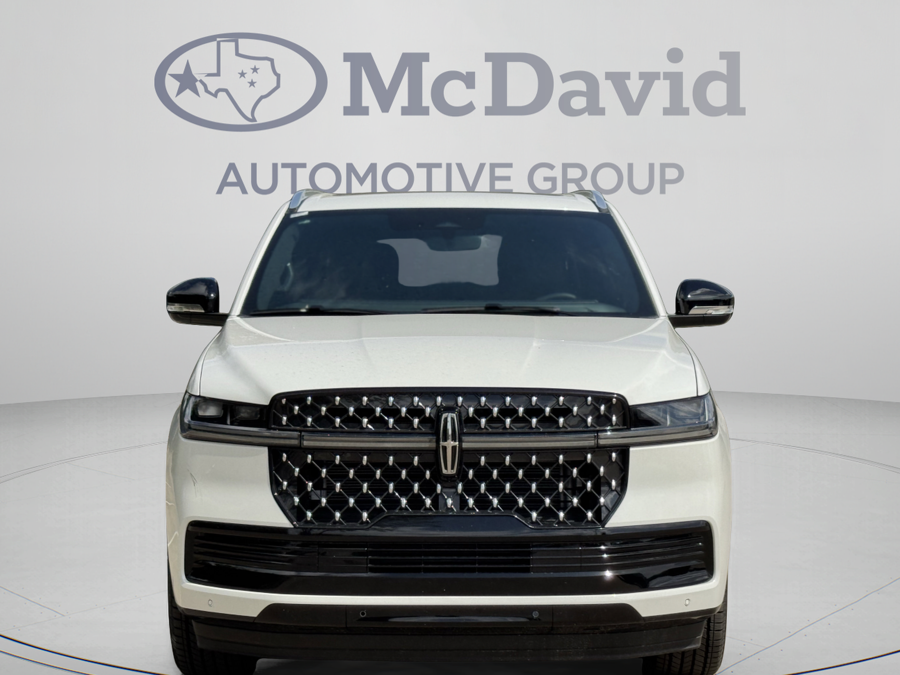 New 2026 Lincoln Navigator L Black Label AWD/4WD image 10