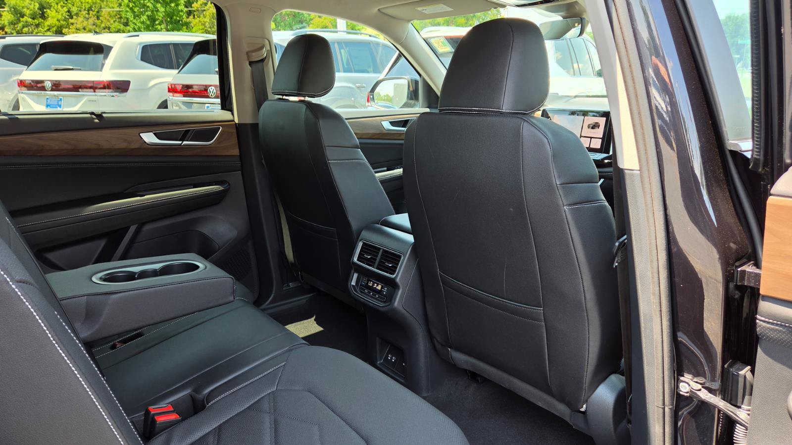 Used 2026 Volkswagen Atlas SE FWD image 58