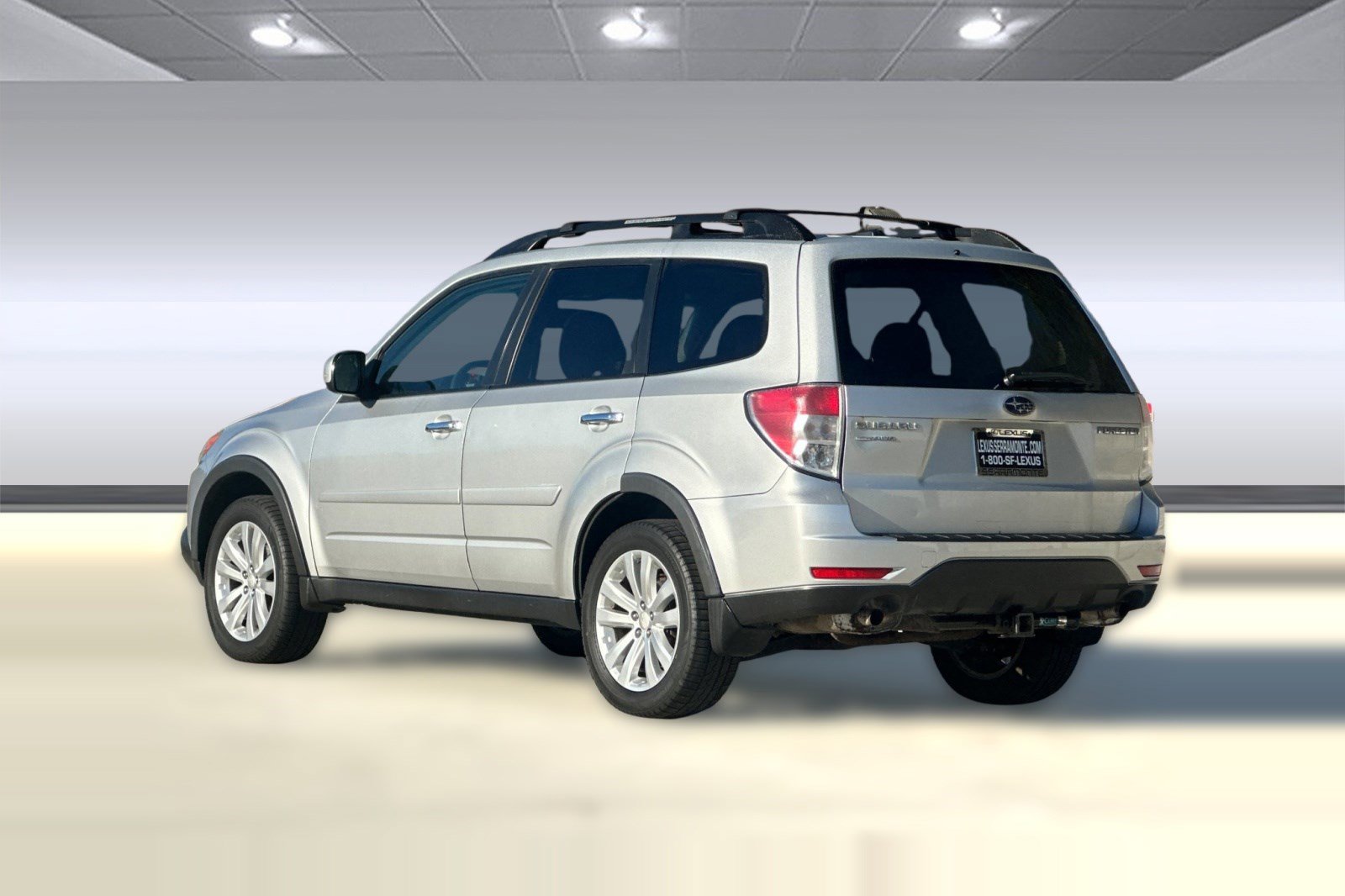 Used 2011 Subaru Forester 2.5X Premium w/ Rugged Pkg 1F image 3