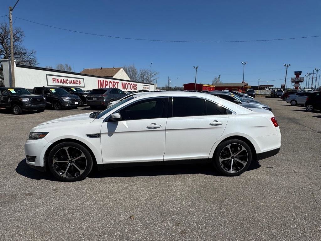 Used 2016 Ford Taurus SEL w/ Equipment Group 201A image 5