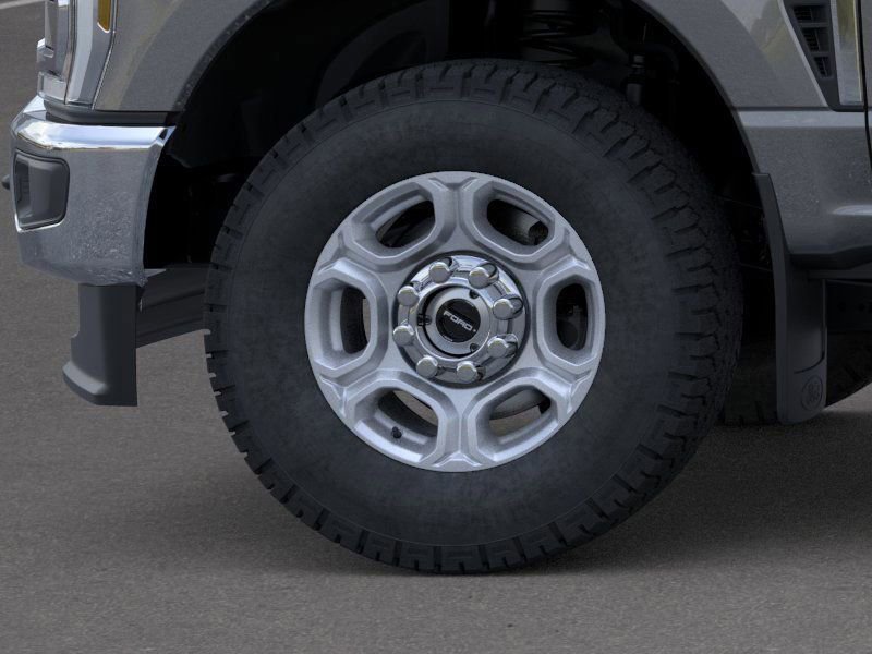 New 2026 Ford F350 XLT w/ XLT Premium Package AWD/4WD image 19