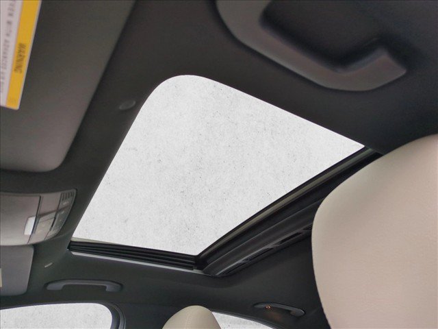 Used 2020 Mercedes-Benz C 300 Sedan image 15