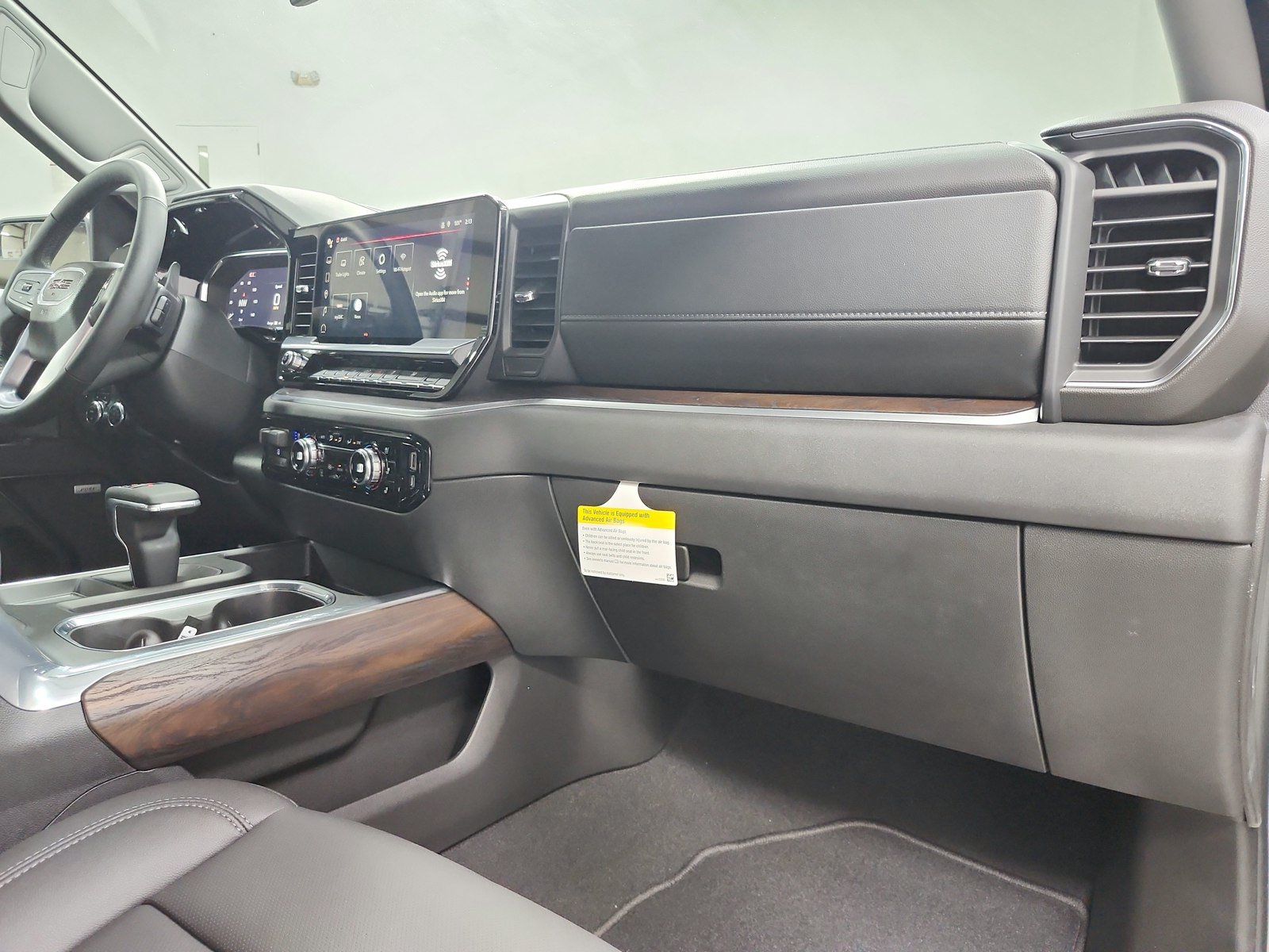 New 2026 GMC Sierra 1500 SLT w/ SLT Convenience Package AWD/4WD image 45