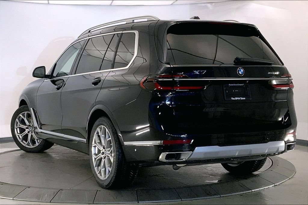 New 2027 BMW X7 xDrive40i AWD/4WD image 2