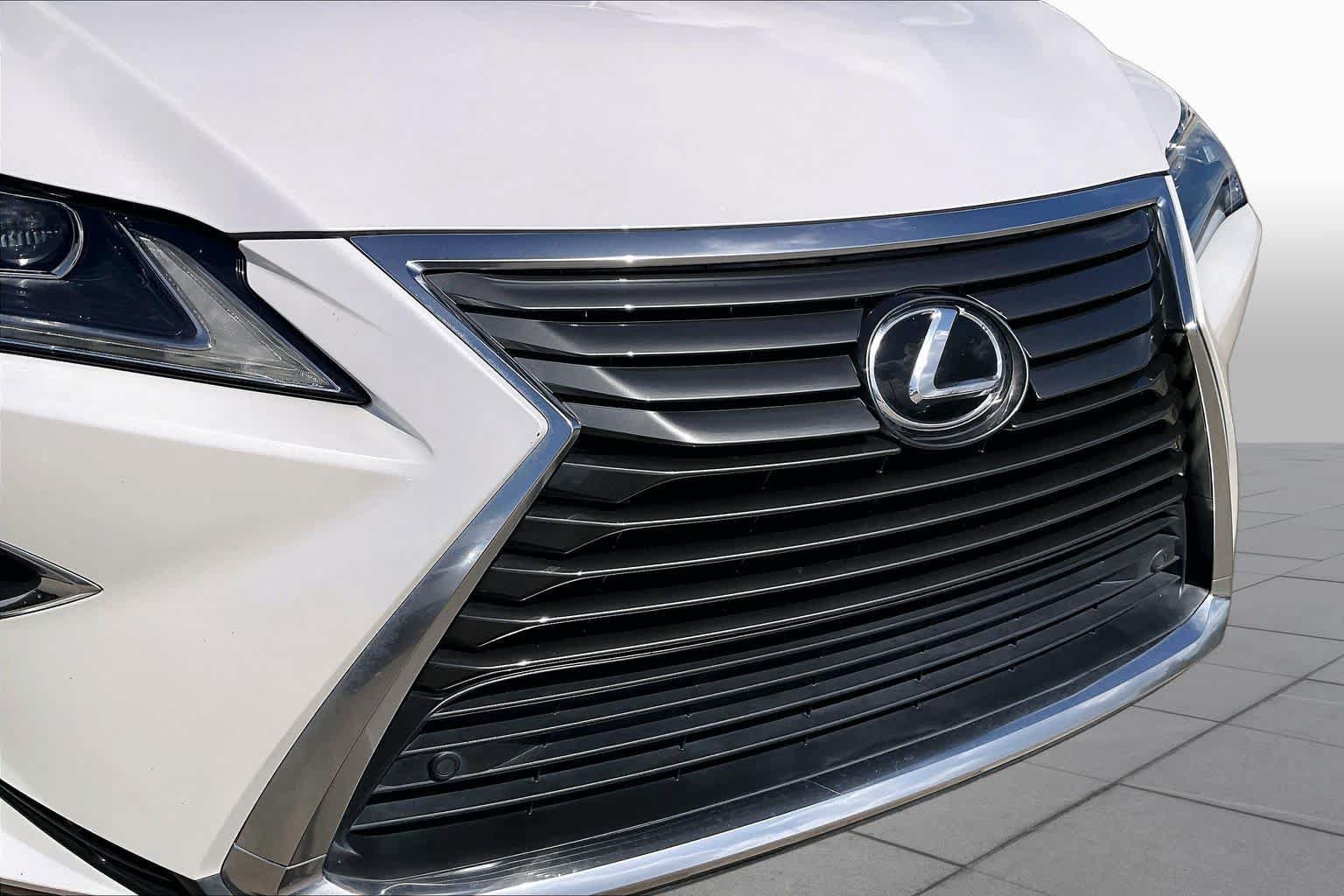 Used 2016 Lexus RX 350 FWD w/ Premium Package image 27