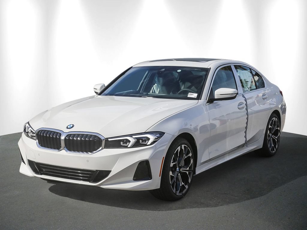 New 2026 BMW 330i Sedan RWD image 3