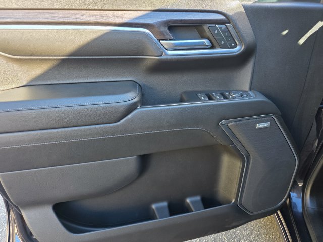 Certified 2022 Chevrolet Silverado 1500 LTZ w/ LTZ Convenience Package II RWD image 9