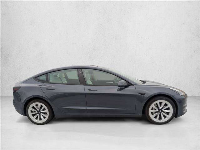 Used 2022 Tesla Model 3 Long Range AWD/4WD image 4