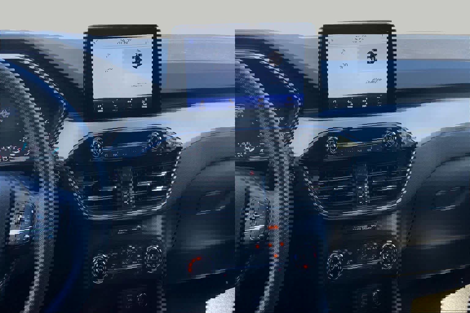 Used 2020 Ford Escape SE image 4