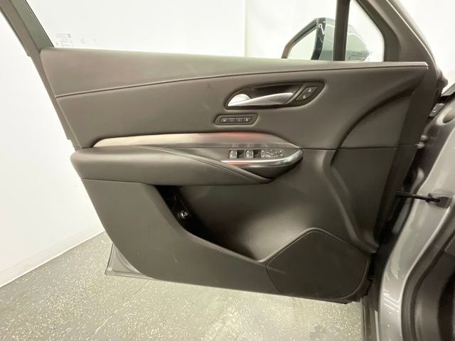 Used 2024 Cadillac XT4 Premium Luxury AWD/4WD image 9