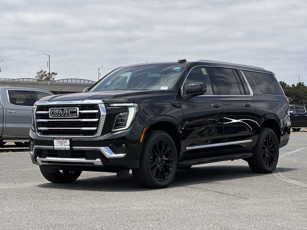 New 2026 GMC Yukon XL Elevation w/ Elevation Premium Package AWD/4WD image 6