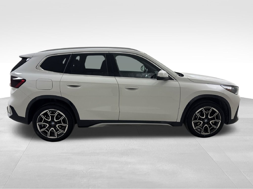Certified 2025 BMW X1 xDrive28i w/ Convenience Package AWD/4WD image 10
