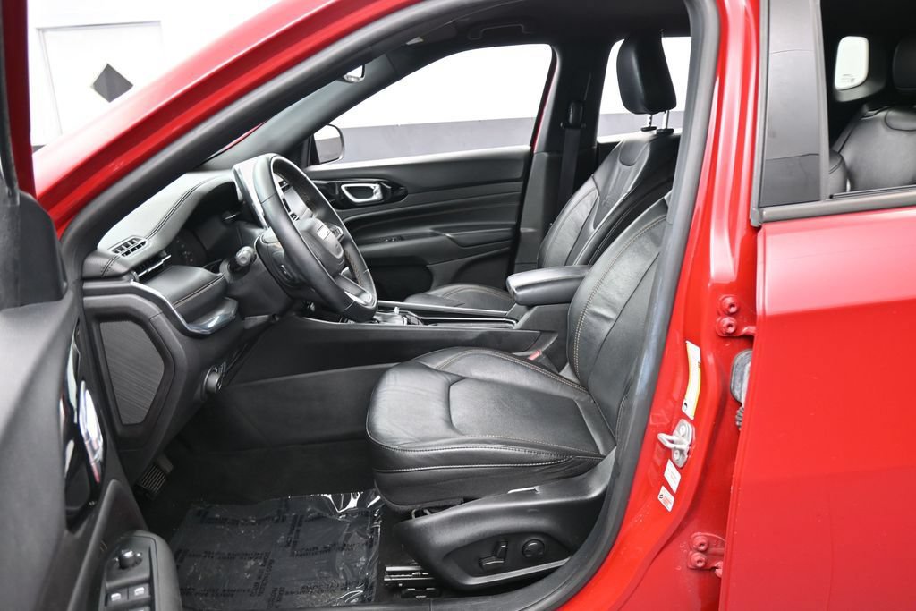 Used 2022 Jeep Compass Limited AWD/4WD image 11