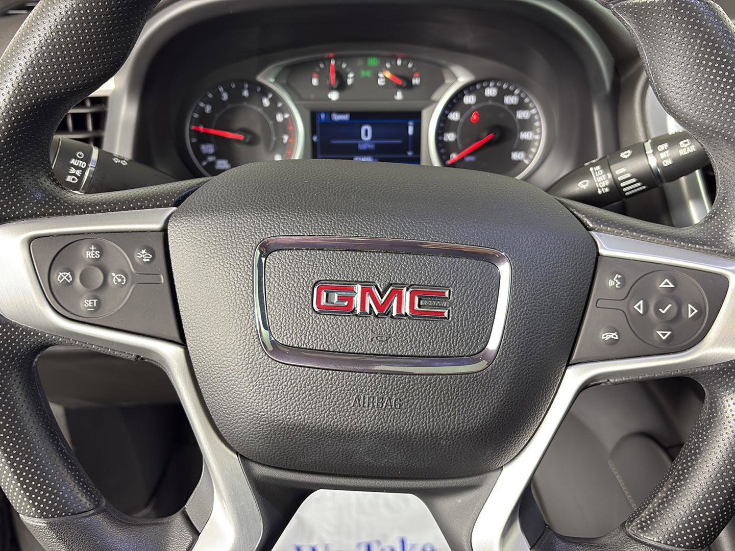 Used 2022 GMC Acadia SLE w/ Driver Convenience Package image 32