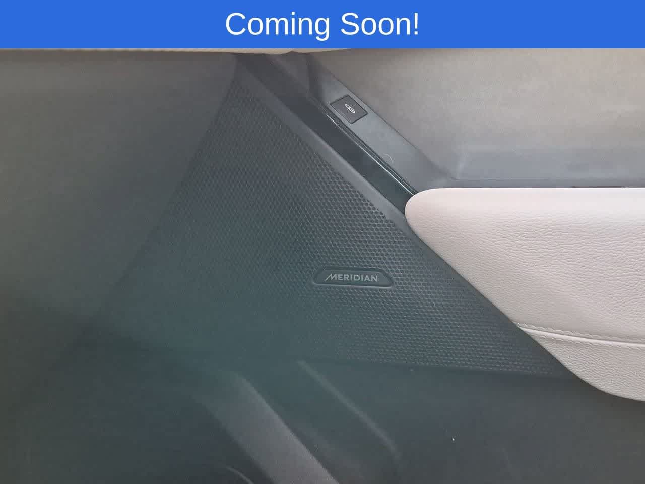 Used 2019 Land Rover Range Rover Velar S AWD/4WD image 30