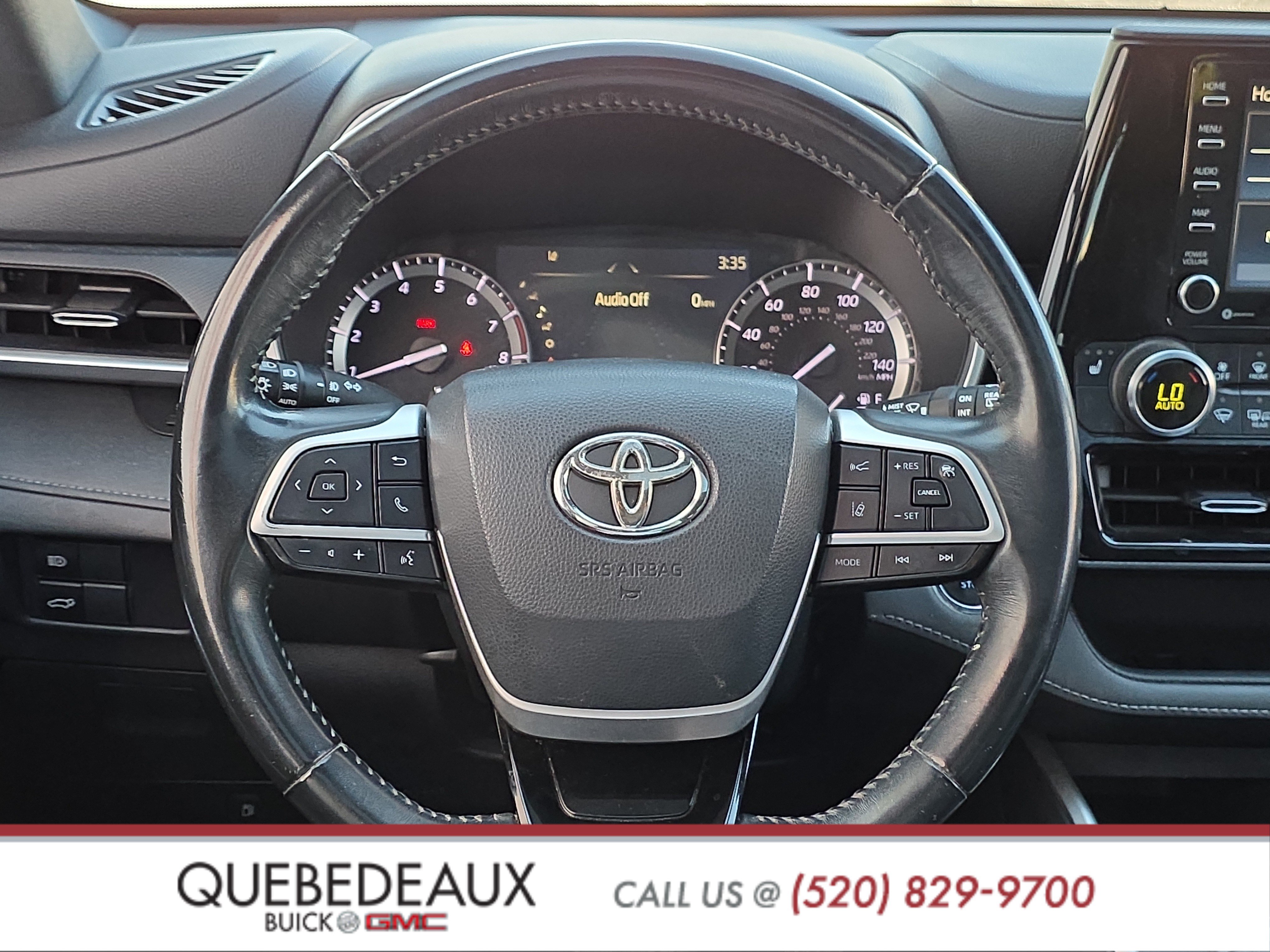 Used 2022 Toyota Highlander XSE FWD image 9