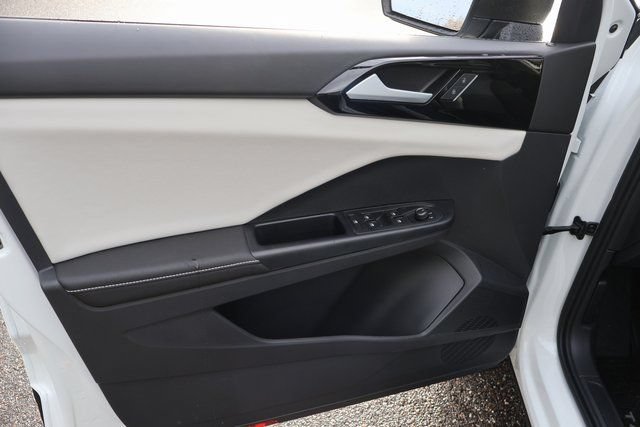 Certified 2026 Volkswagen Taos S FWD image 10