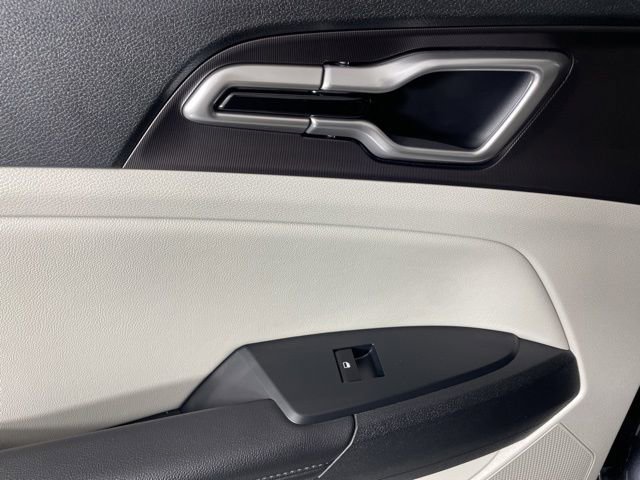 New 2026 Kia Sportage EX w/ EX Panorama Roof Package image 36