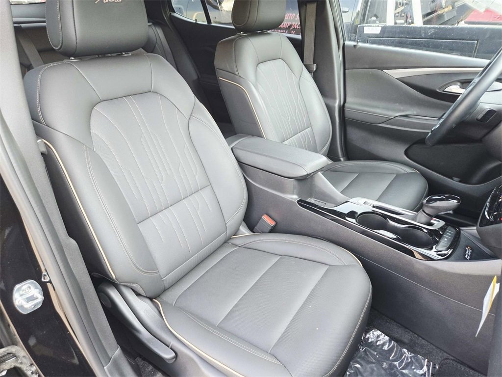 New 2025 Buick Envista Avenir image 16