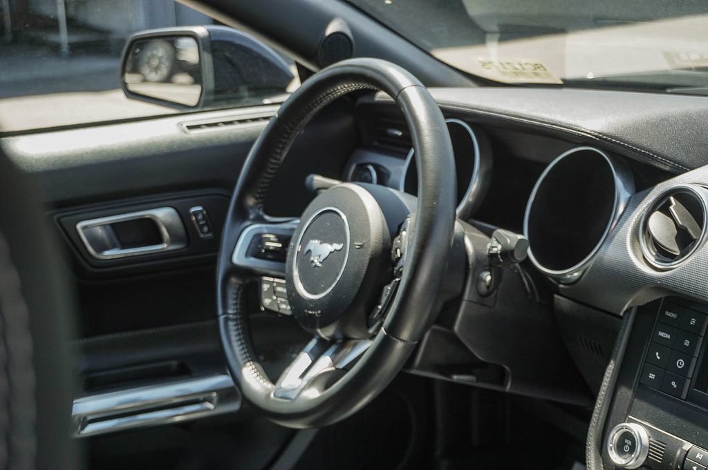 Used 2021 Ford Mustang GT RWD image 16