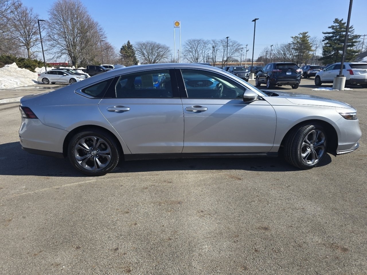 Certified 2023 Honda Accord EX image 19