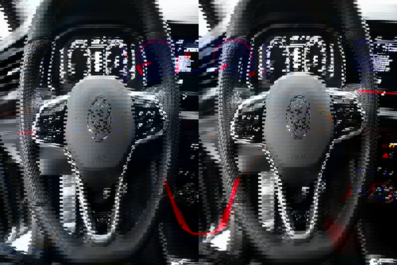 Used 2024 Volkswagen Jetta GLI 40th Anniversary Edition image 14