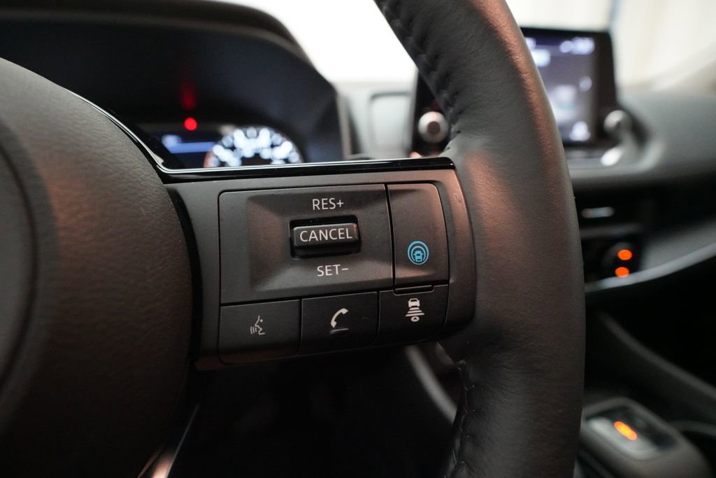 Certified 2023 Nissan Rogue SV w/ SV Premium B Package AWD/4WD image 19