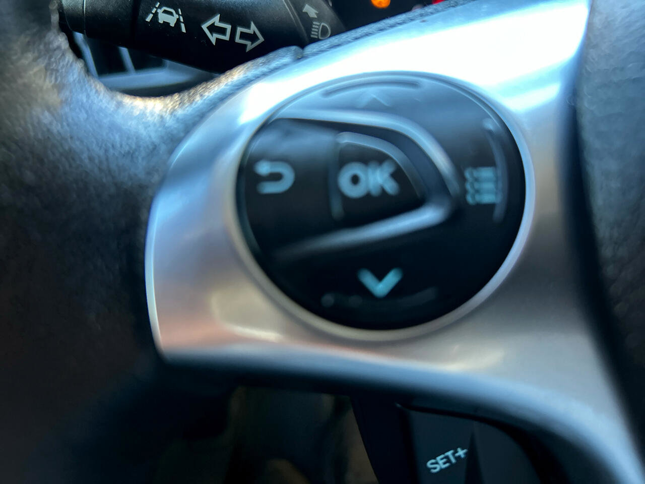 Used 2021 Ford Transit Connect XLT image 17