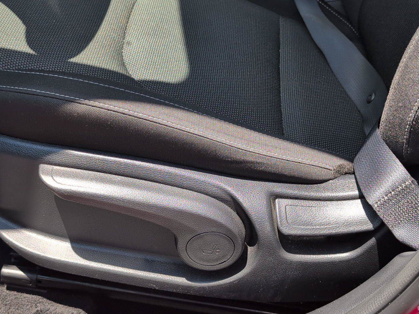 Used 2024 Kia Forte LXS FWD image 17