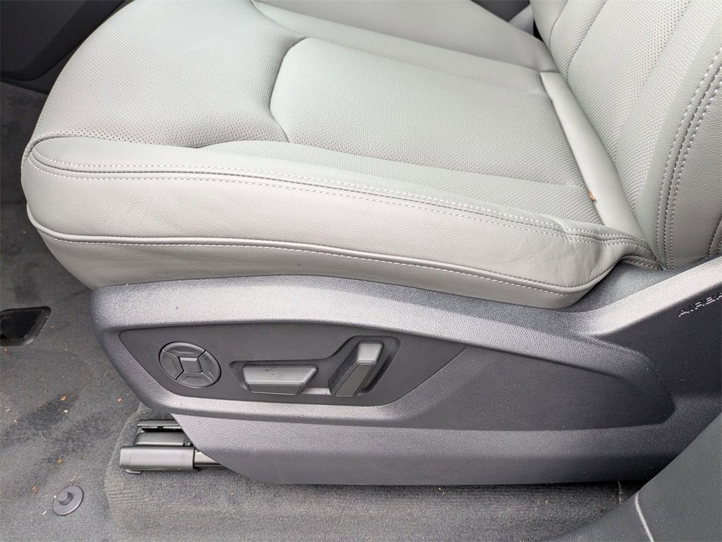 New 2026 Audi Q7 3.0T Premium Plus image 14